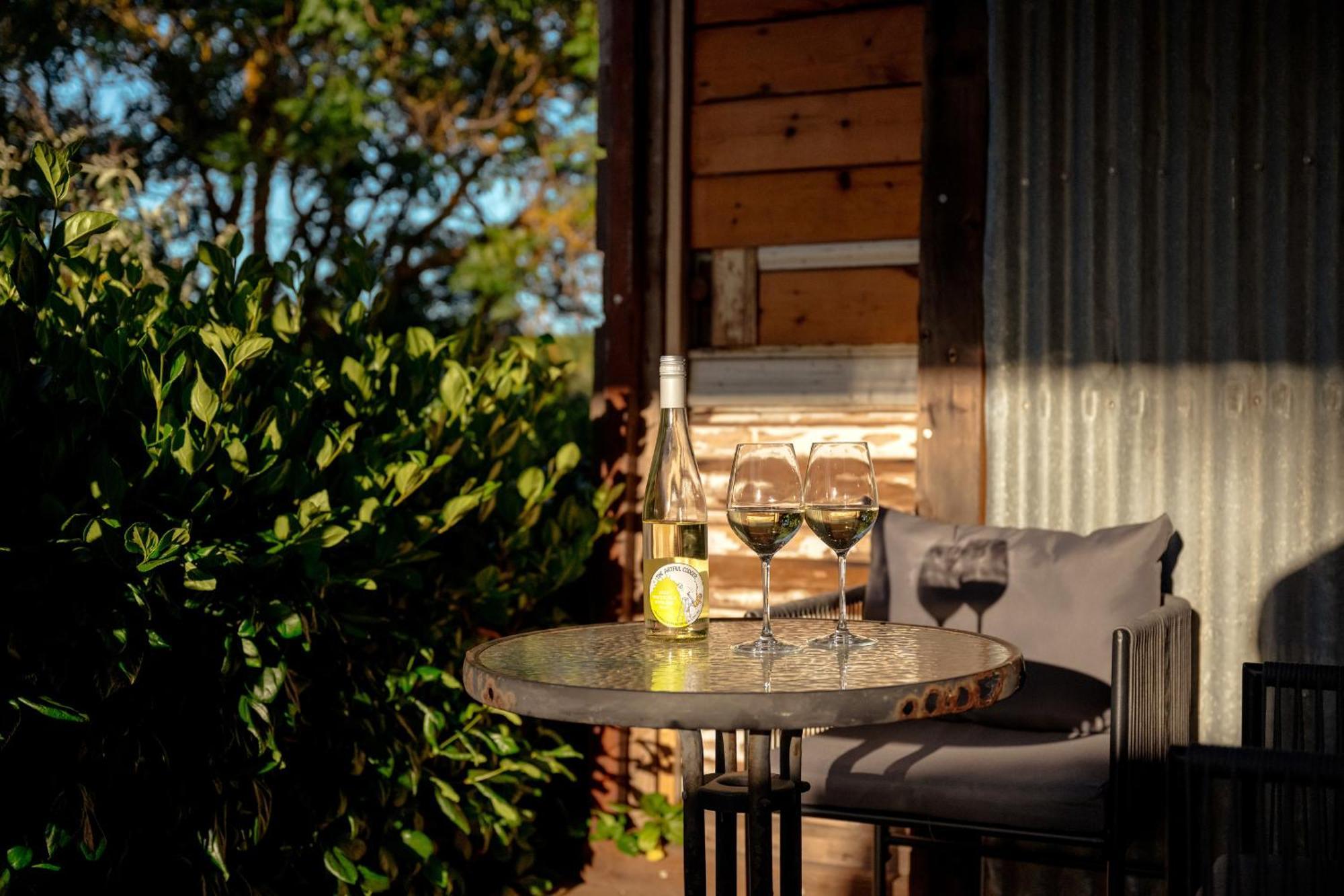 Bed In A Shed Vineyard Stay Watervale Exterior photo
